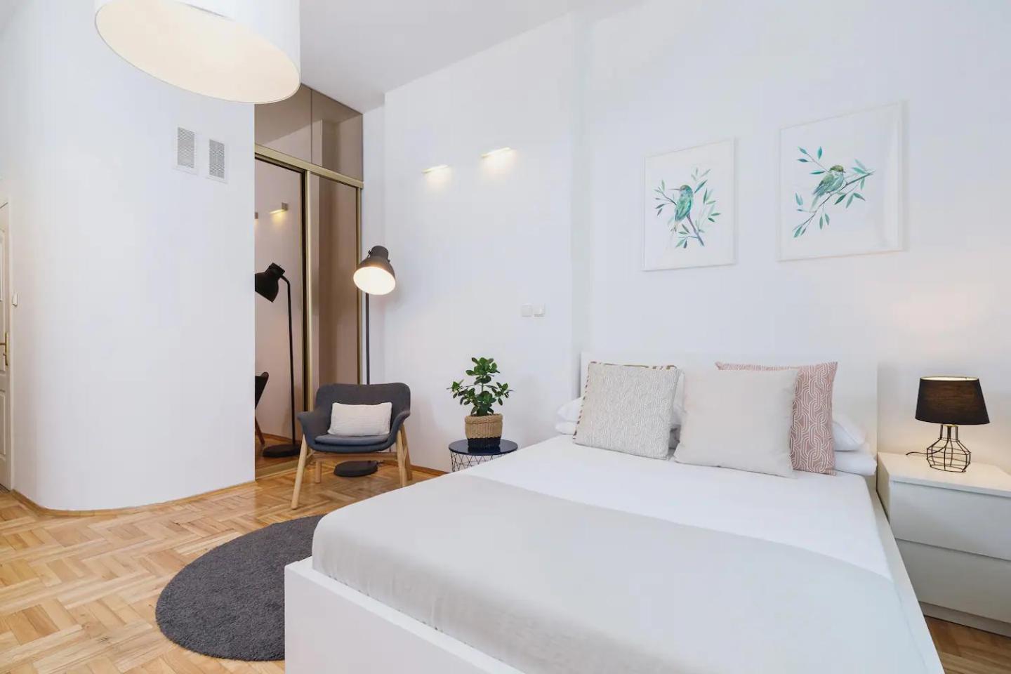 Апартаменты Private Parking - Old Town - Sw Krzyza 16 Street Краков Экстерьер фото